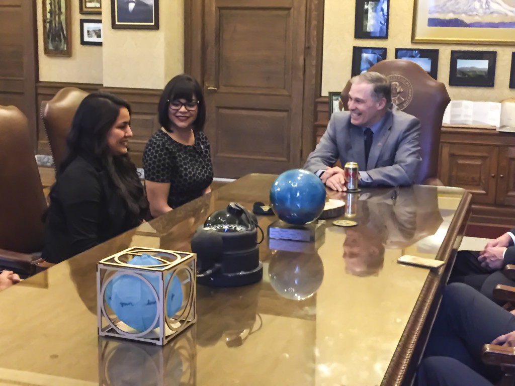 Yakima Mayor Avina Gutierrez and Yakima City Councilmember Dulce Gutierrez meet with Washington State Governor Jay Inslee in the governor's office in Olympia.