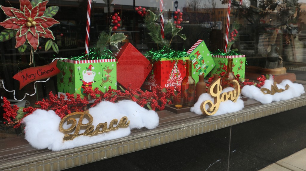 Kana winery's tasting room gets passersby in the holiday spirit by filling their windows with holiday cheer.