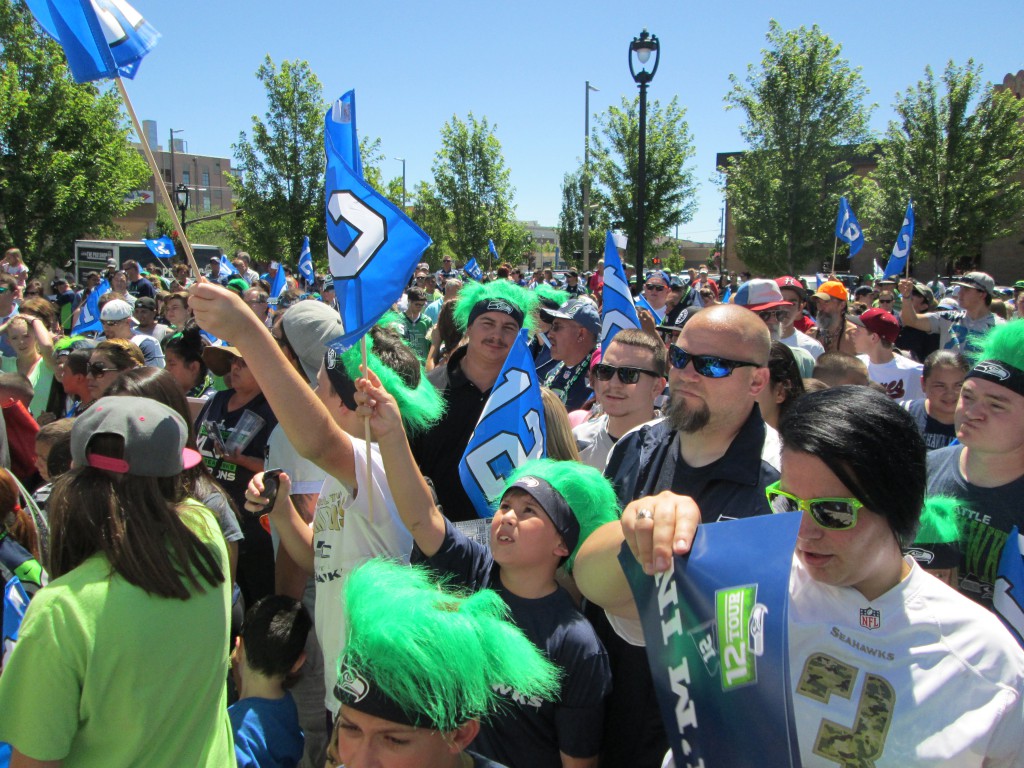 Hundreds of Hawk fans gather to show their support as the Seattle Seahawks “12 Tour” makes a stop at Yakima’s Performance Park.